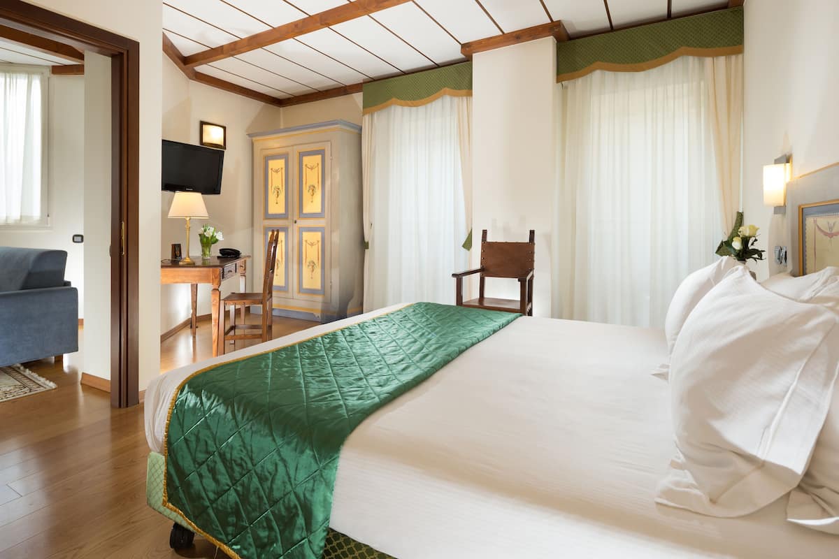Literie de qualité supérieure, couette en duvet d'oie, minibar