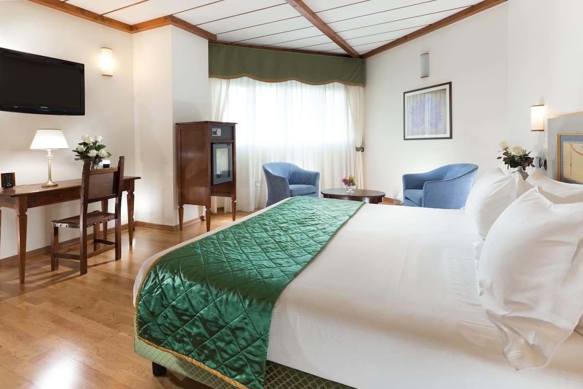 Literie de qualité supérieure, couette en duvet d'oie, minibar