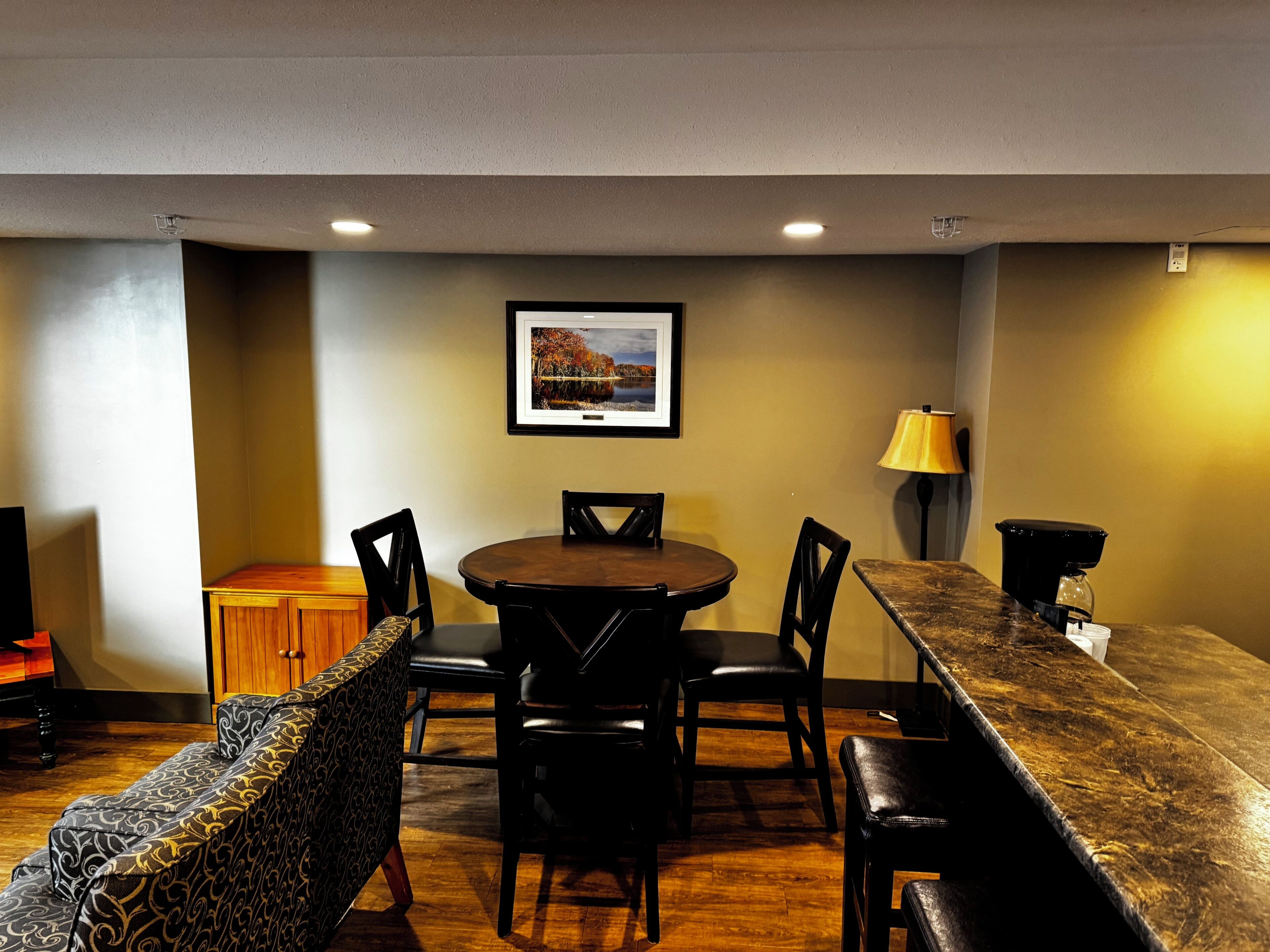 Family Studio Suite, Kitchen | In-room dining