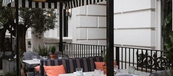 10 Pembridge Gardens