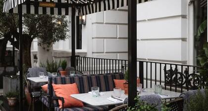 10 Pembridge Gardens