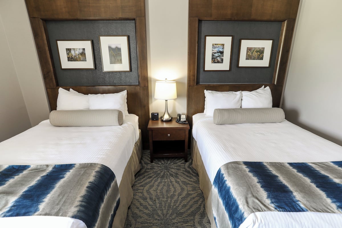 Double Room, 2 Double Beds (Highland)