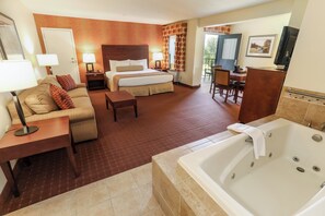 Individually decorated, desk, blackout curtains, iron/ironing board - Liberty Mountain Lodging by Vail Resorts (Fairfield)