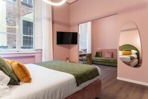 Superior Room | In-room safe, desk, soundproofing, free WiFi - Piccolo Hotel Puccini  (Lucca)