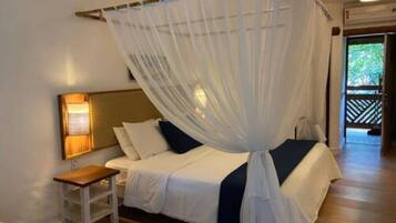 Apartamento premium | Frigobar, cofres nos quartos, berços grátis, Wi-Fi de cortesia