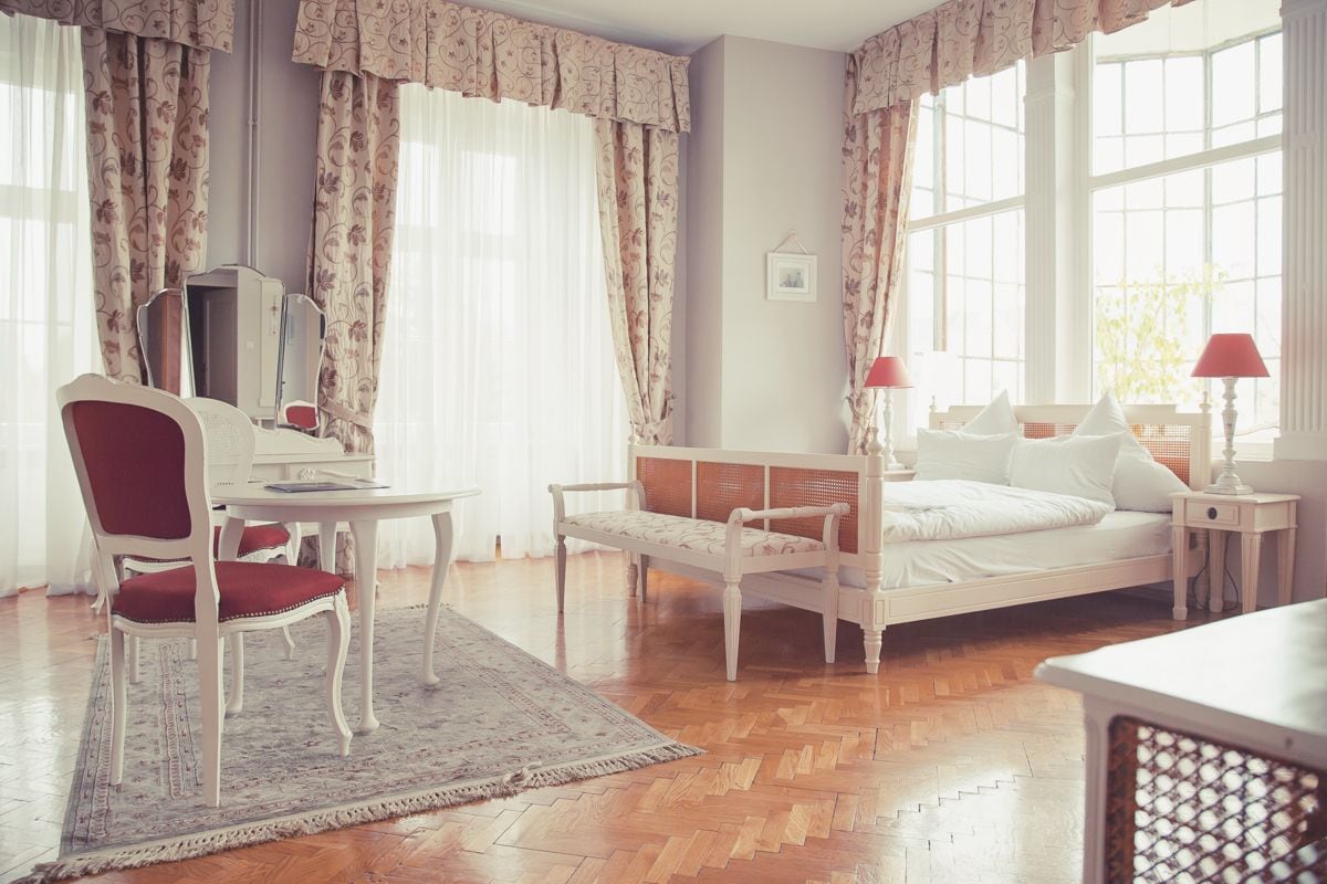 premium double room | 1 bedroom, in-room safe, individually decorated, desk