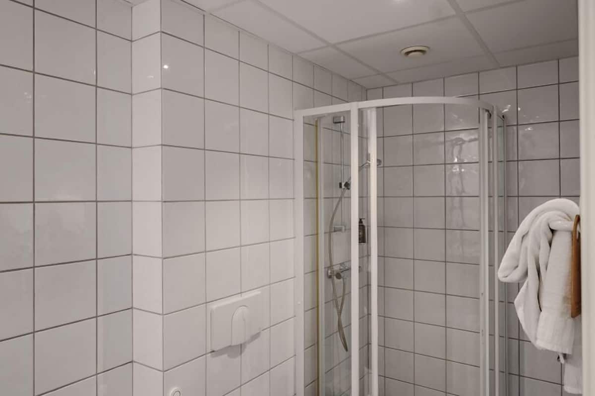 free toiletries, hair dryer, towels