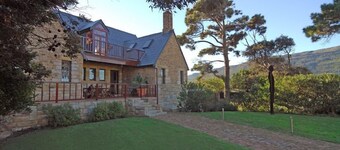 Villa Honeywood Guest House