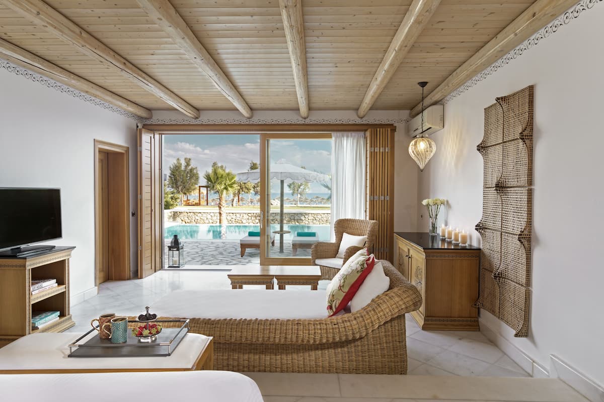 Villa, Private Pool, Sea View | Free minibar, in-room safe, desk, soundproofing