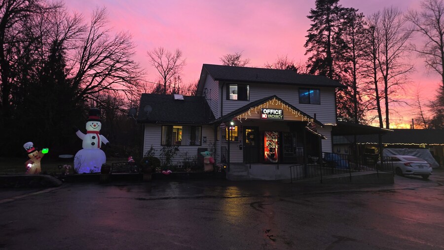 Monroe Motel Near Seattle Everett WA