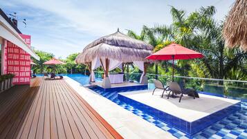 Massages on the beach