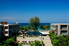 Property grounds - B-Lay Tong Beach Resort (Patong)