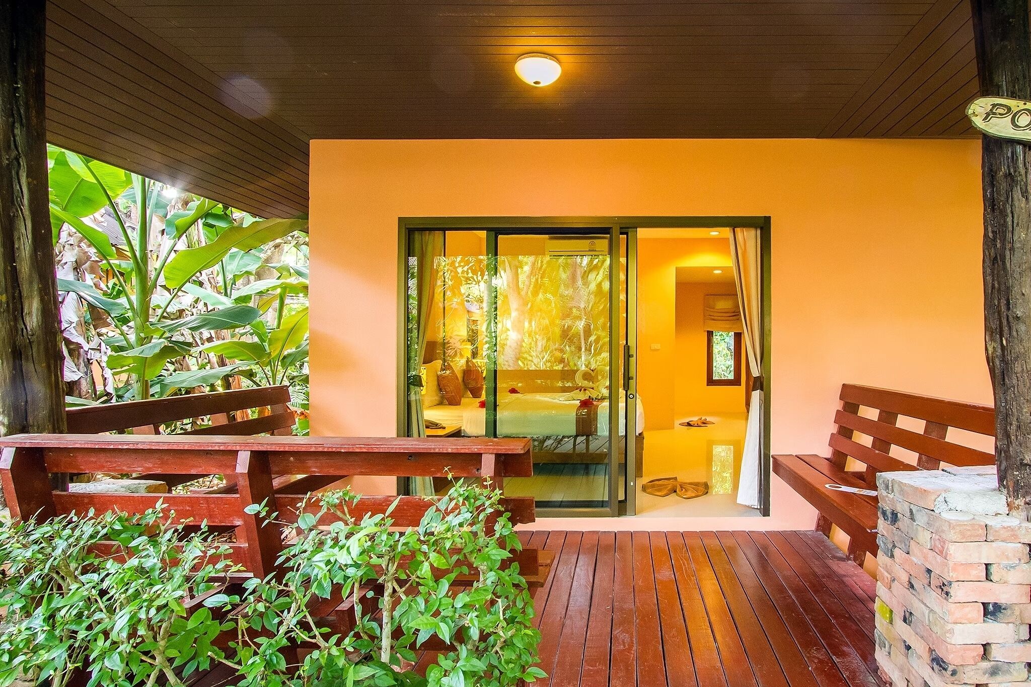 Standard Room (Canal Side) | Terrace/patio
