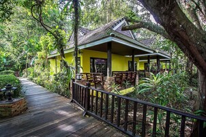 Habitación estándar (Canal Side) | Vistas al jardín