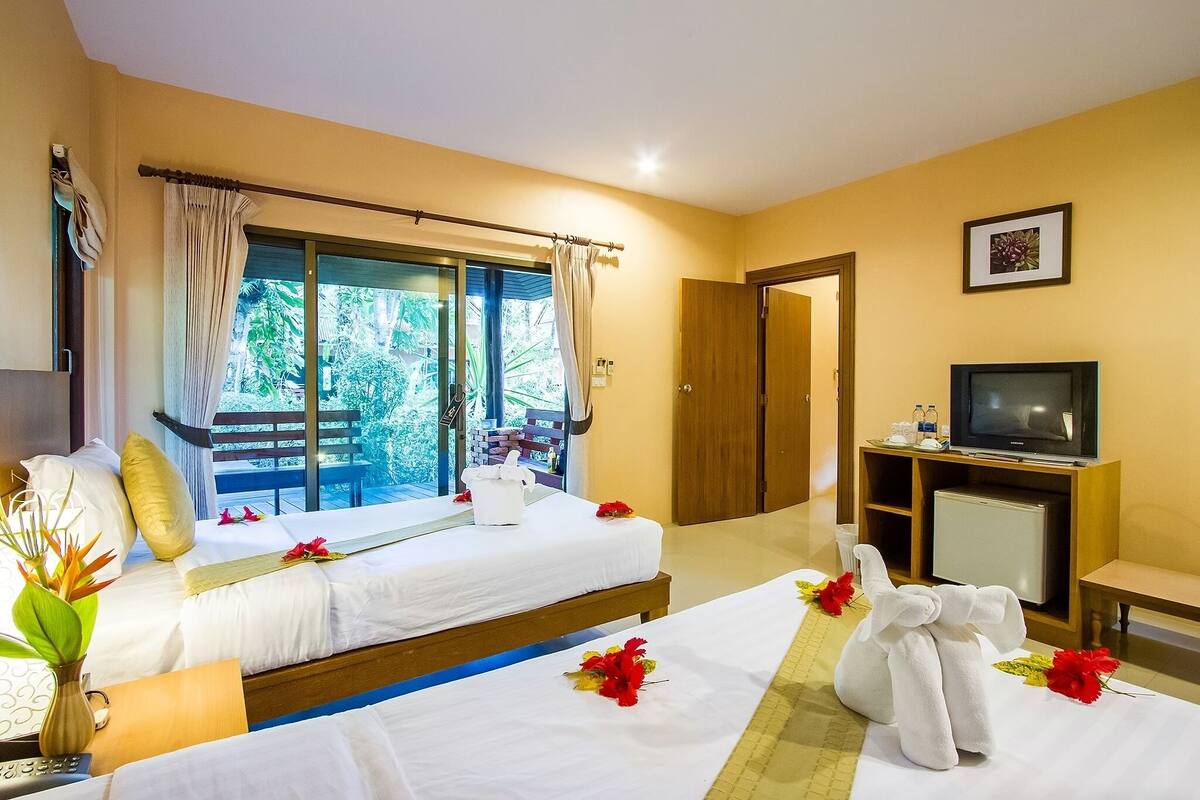 ห้องสแตนดาร์ด (Canal Side) | เครื่องนอนป้องกันสารก่อภูมิแพ้, ผ้านวมขนเป็ด, เตียง Select Comfort
