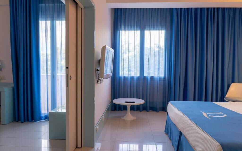 Literie de qualité supérieure, minibar, coffres-forts dans les chambres