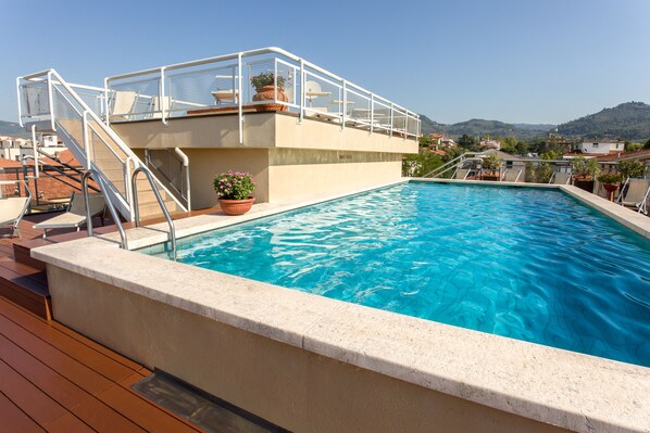 Seasonal outdoor pool - Hotel Da Vinci (Montecatini Terme)