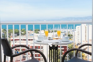 Minibar, coffre-fort, bureau, rideaux dâobscurcissement