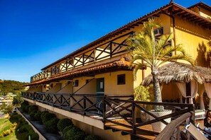 迷你吧、房內夾萬、遮光窗簾/窗簾、免費 Wi-Fi