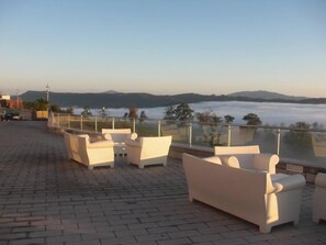 Terrace/patio - Alba Hotel Golf & Spa (Larrabetzu)