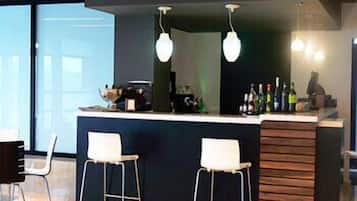Bar (en la propiedad)
