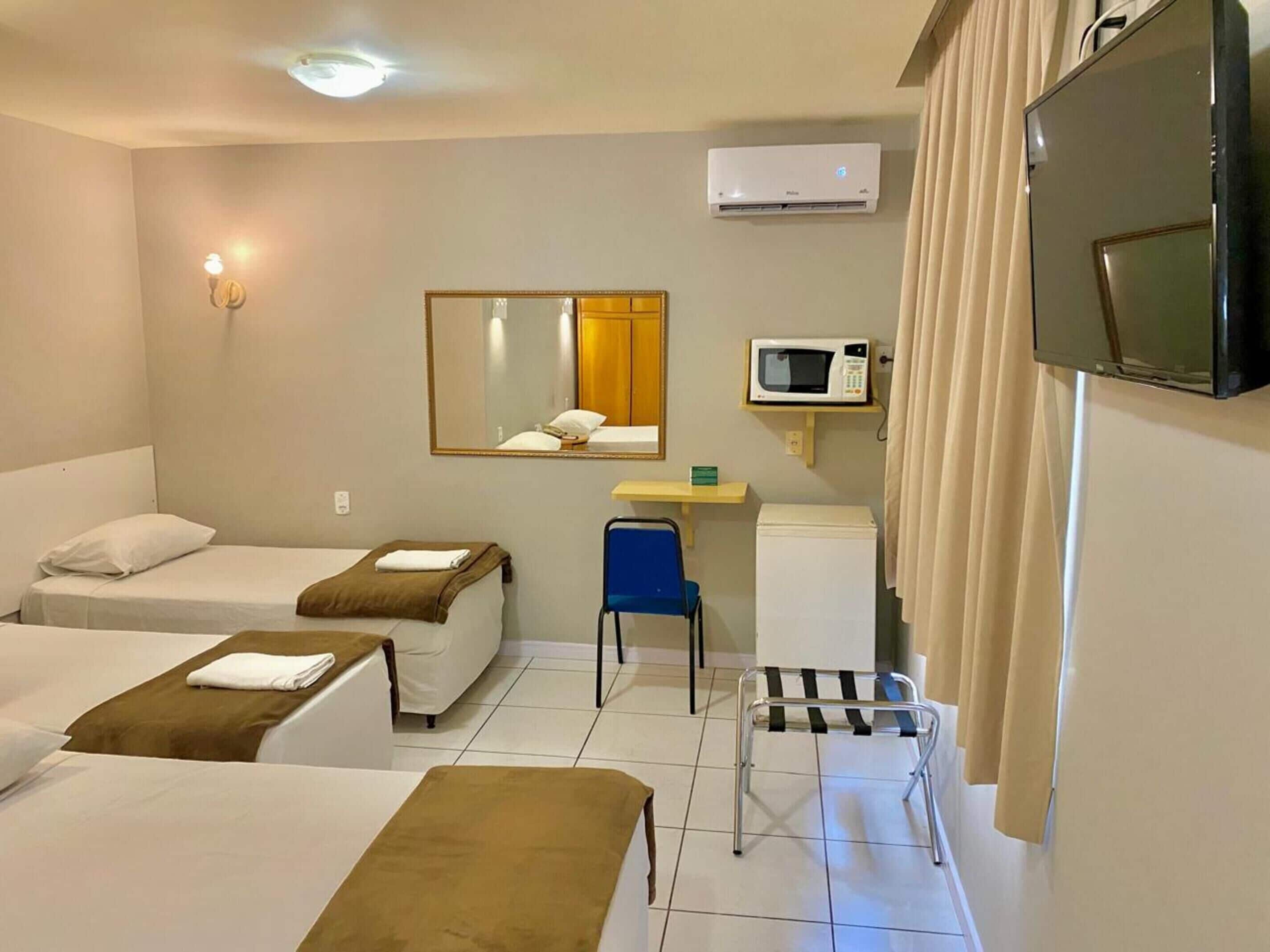 Foto - CORAL EXPREss 15 min de carro da Pucrs, proxy Mae de Deus e Ernesto Dorneles