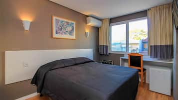 Premium Casal | Camas com colchões pillow-top, individualmente mobiliados