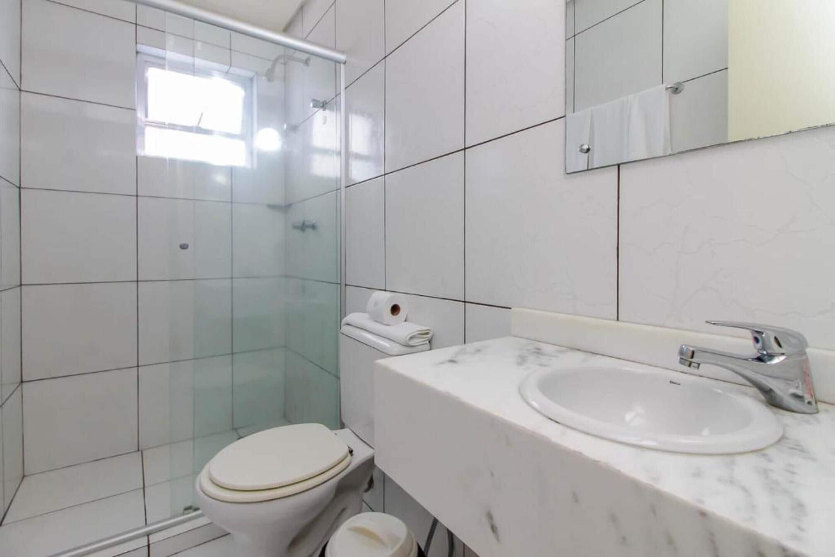 Foto - CORAL EXPREss 15 min de carro da Pucrs, proxy Mae de Deus e Ernesto Dorneles