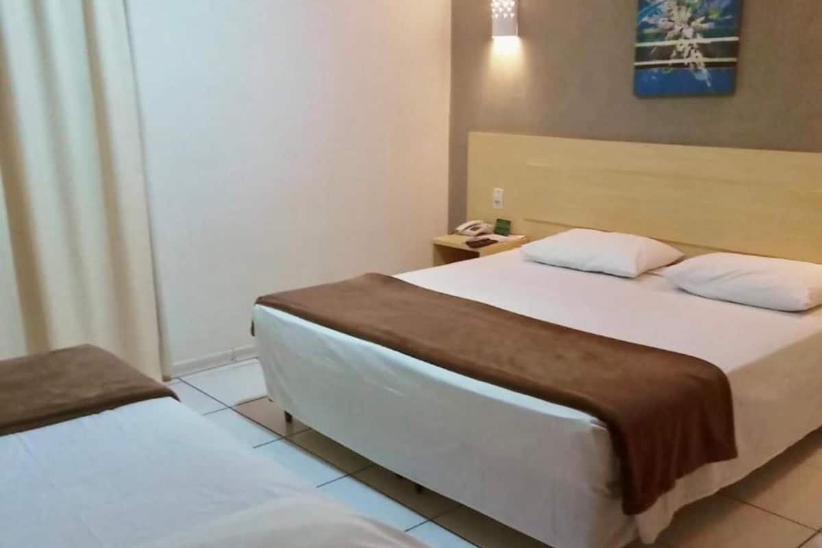 Standard Familia | 1 Schlafzimmer, Pillowtop-Betten, individuell eingerichtet