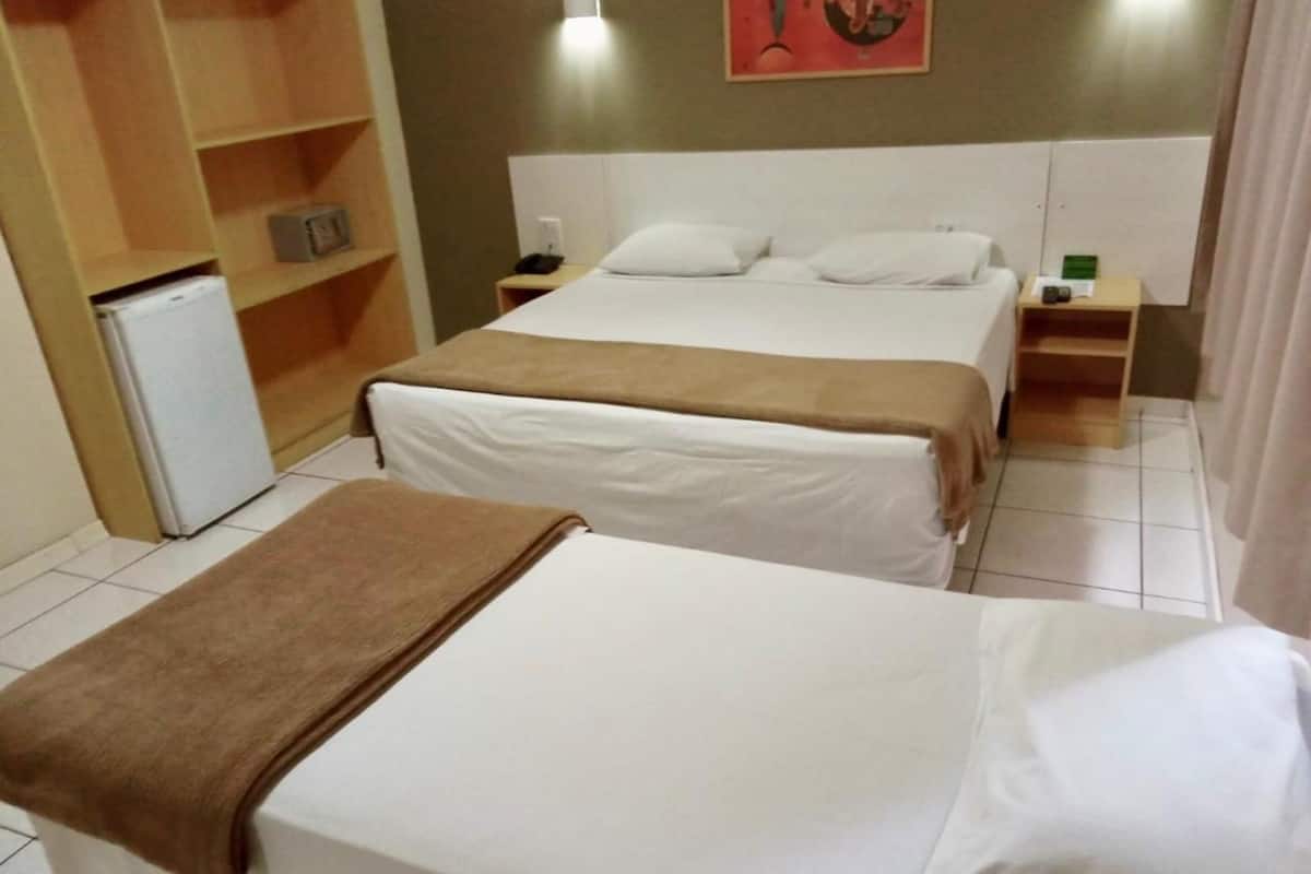 1 bedroom, pillow-top beds, individually furnished, laptop workspace