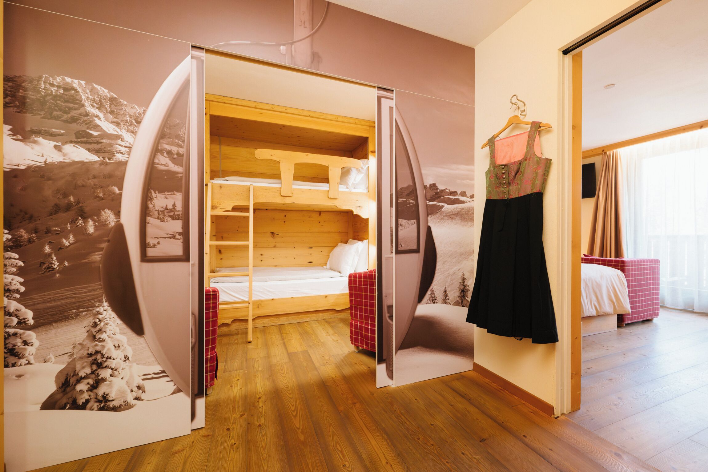 Family Suite | Premium bedding, down comforters, memory foam beds, minibar