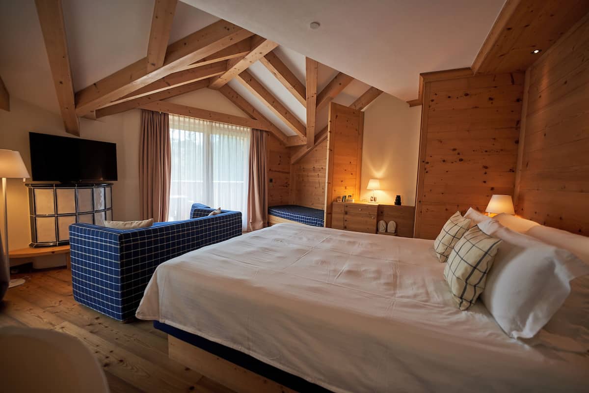 Junior-Suite | 1 Schlafzimmer, hochwertige Bettwaren, Daunenbettdecken