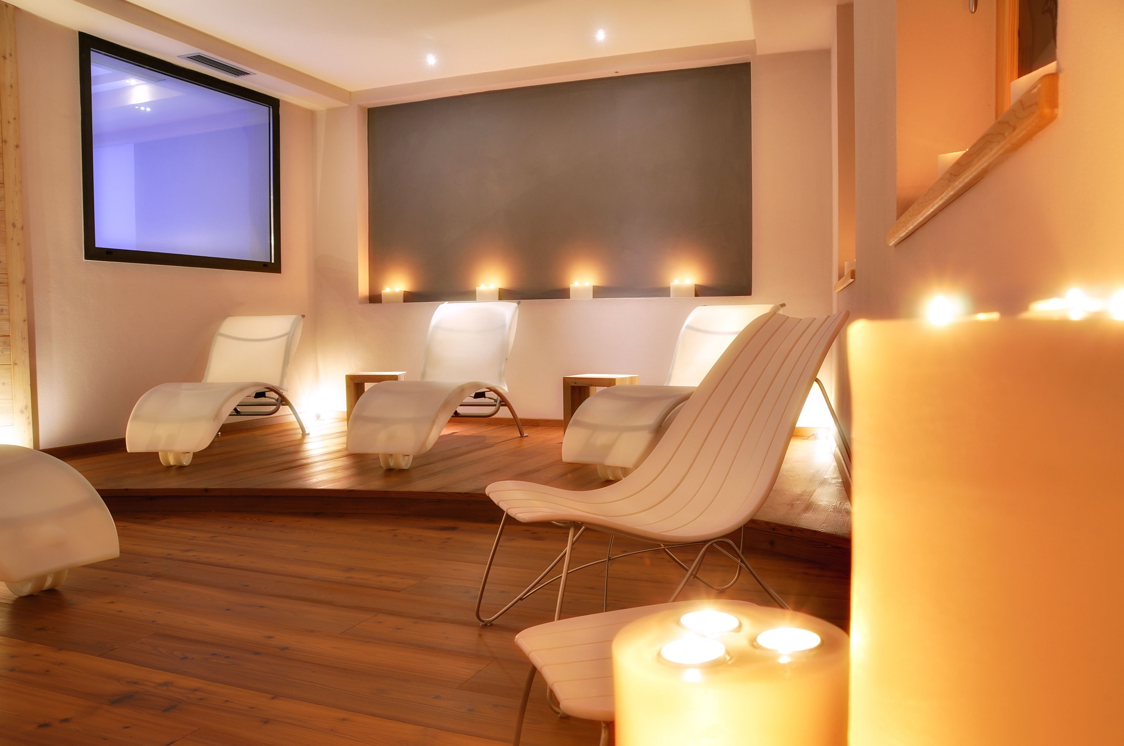 sauna, hot tub, steam room