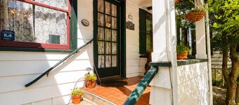 Glen Morey Country House B & B Inn