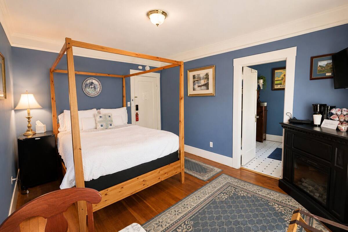 Room, 1 Queen Bed (St. Andrews)