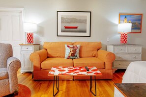 Living area - The Provincetown Hotel at Gabriel's (Provincetown)