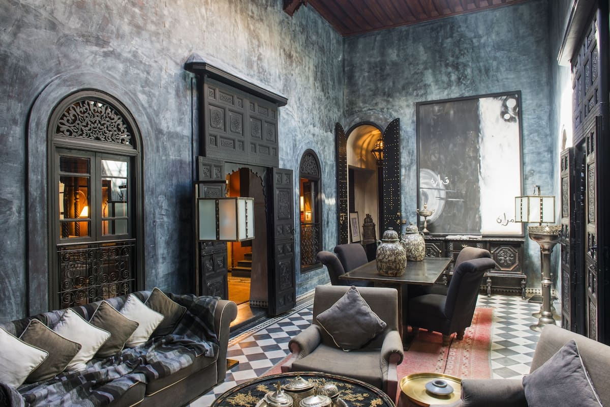 Royal Suite, 2 Bedrooms, 2 Bathrooms (Blue) | Living area | TV, DVD player