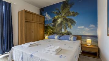 Apartment, 1 Double Bed | Pillowtop beds, desk, soundproofing, free WiFi