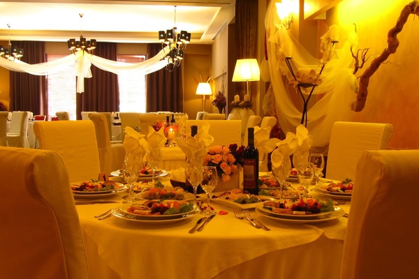 Café da manhã, almoço e jantar