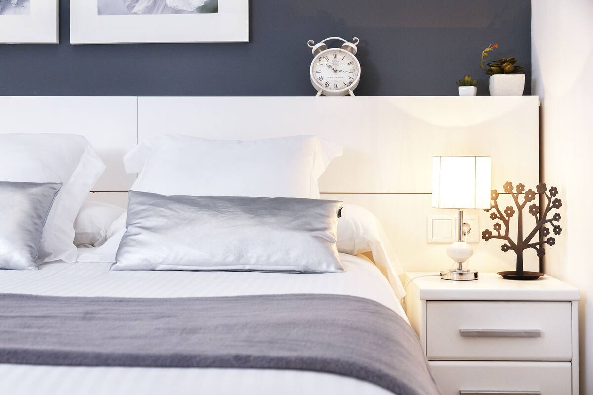 Appartement, 1 slaapkamer, op benedenverdieping (Carrer de Bilbao 11) | 2 slaapkamers, een kluis op de kamer, een strijkplank/strijkijzer