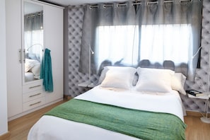 Apartment, 2 Bedrooms (Annex Building C. Galceran Marquet 8) | In-room safe, iron/ironing board, free WiFi, bed sheets - Feelathome Poblenou Beach Apartments (Barcelona)