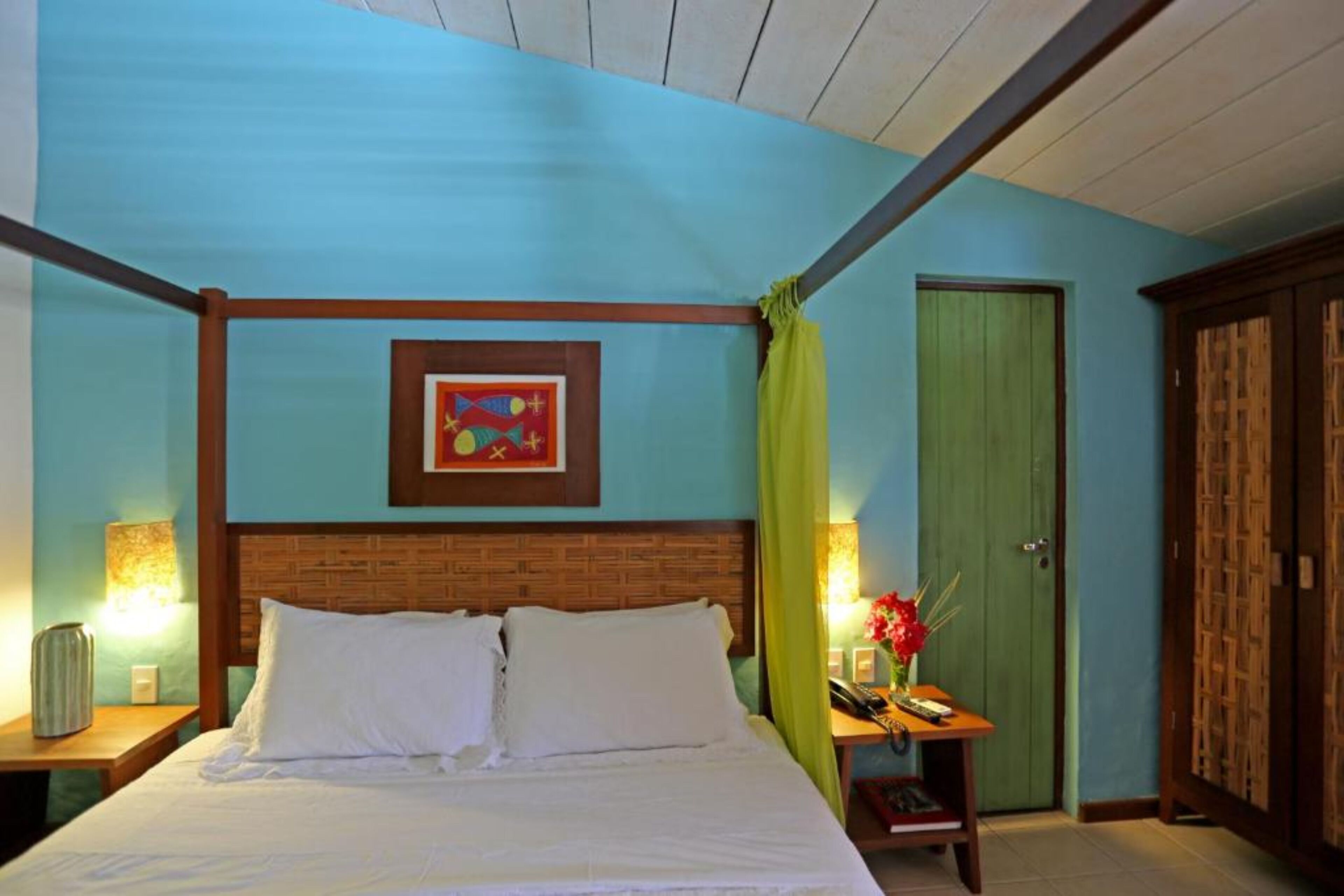 minibar, in-room safe, blackout curtains, rollaway beds