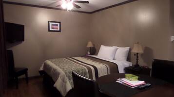 1 bedroom, pillowtop beds, iron/ironing board, free WiFi