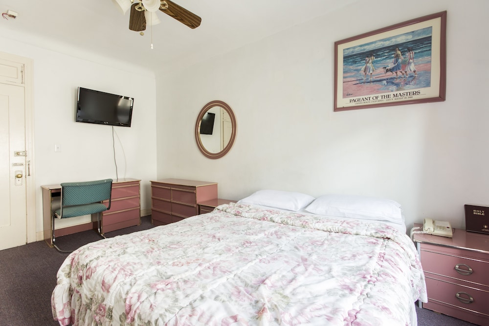 Hotel del Flores by null