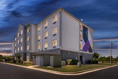 Spark by Hilton Homewood Birmingham