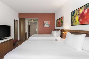 Habitación | Ropa de cama de alta calidad y caja de seguridad en la habitación 