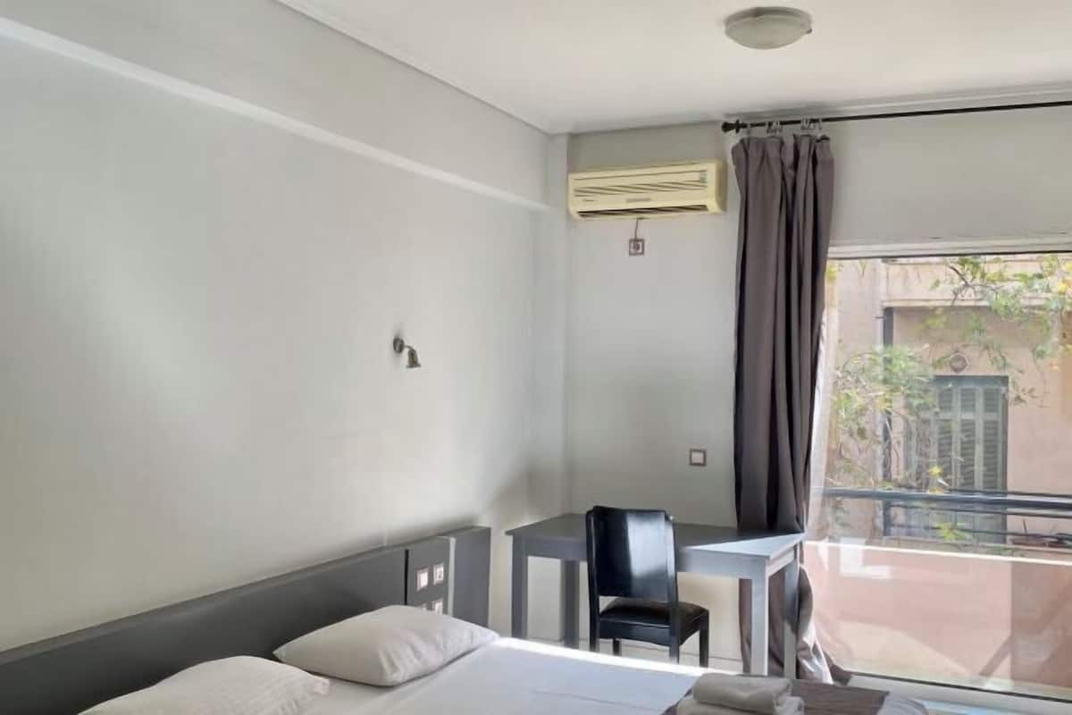 Minibar, blackout curtains, rollaway beds, free WiFi
