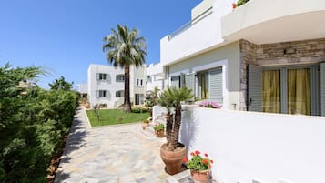 Εξωτερικός χώρος καταλύματος