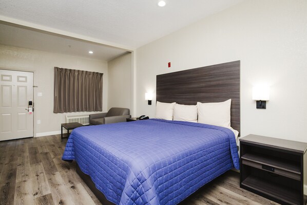 Premium bedding, down comforters, pillowtop beds, desk