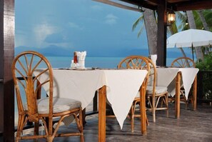 Breakfast, lunch and dinner served - Koh Samui Resort (Koh Samui)